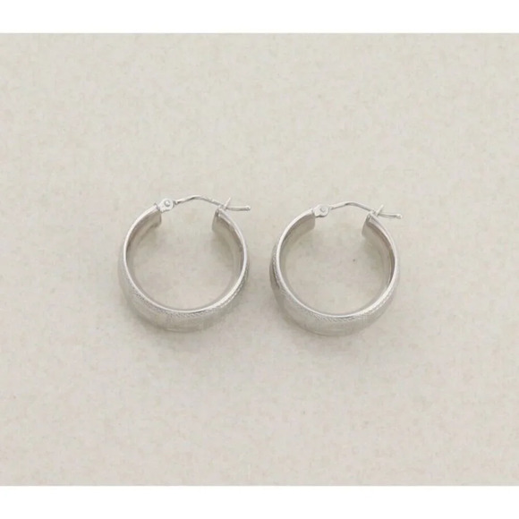 14k White Gold Hollow Lightweight Greek Key Hoop Earrings 3/4" Hoops - Picture 6 of 7